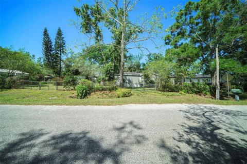 Terreno en venta en Tampa, Florida № 1760088 - foto 6
