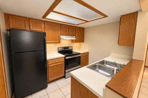 Touwnhouse à louer à Gainesville, Floride: 2 chambres, 102.75 m2 № 2425462 - photo 12