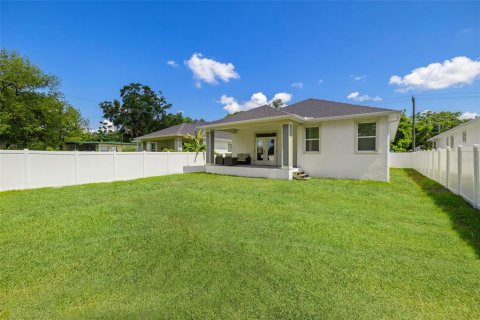 House in Tampa, Florida 3 bedrooms, 157.56 sq.m. № 1810921 - photo 29