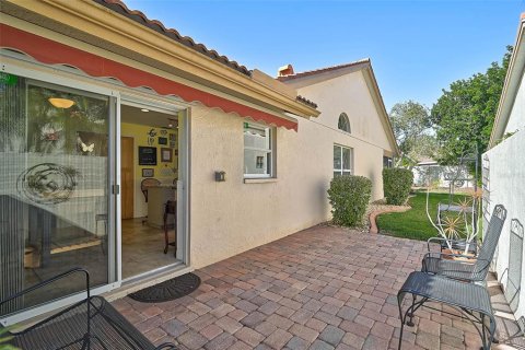 House in Bradenton, Florida 2 bedrooms, 172.8 sq.m. № 2226920 - photo 23