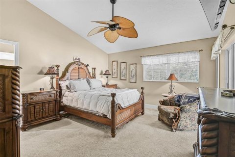House in Bradenton, Florida 2 bedrooms, 172.8 sq.m. № 2226920 - photo 13