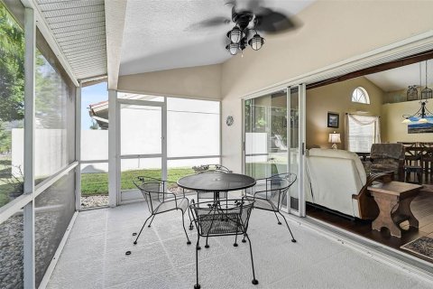 House in Bradenton, Florida 2 bedrooms, 172.8 sq.m. № 2226920 - photo 26