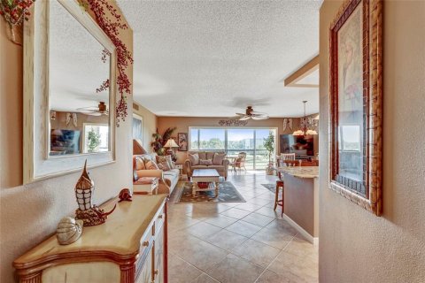 Copropriété à louer à Bradenton, Floride: 2 chambres, 93.65 m2 № 2105703 - photo 6