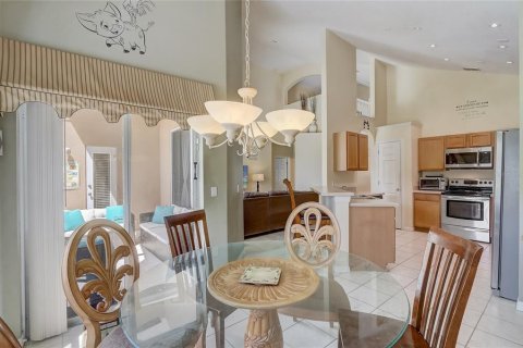 Casa en venta en Kissimmee, Florida, 5 dormitorios, 248.7 m2 № 1913402 - foto 11