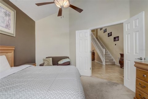 Casa en venta en Kissimmee, Florida, 5 dormitorios, 248.7 m2 № 1913402 - foto 4