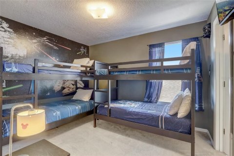 Casa en venta en Kissimmee, Florida, 5 dormitorios, 248.7 m2 № 1913402 - foto 20