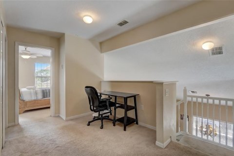 Casa en venta en Kissimmee, Florida, 5 dormitorios, 248.7 m2 № 1913402 - foto 19
