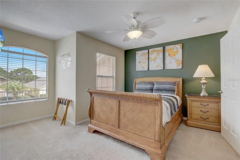 Casa en venta en Kissimmee, Florida, 5 dormitorios, 248.7 m2 № 1913402 - foto 24