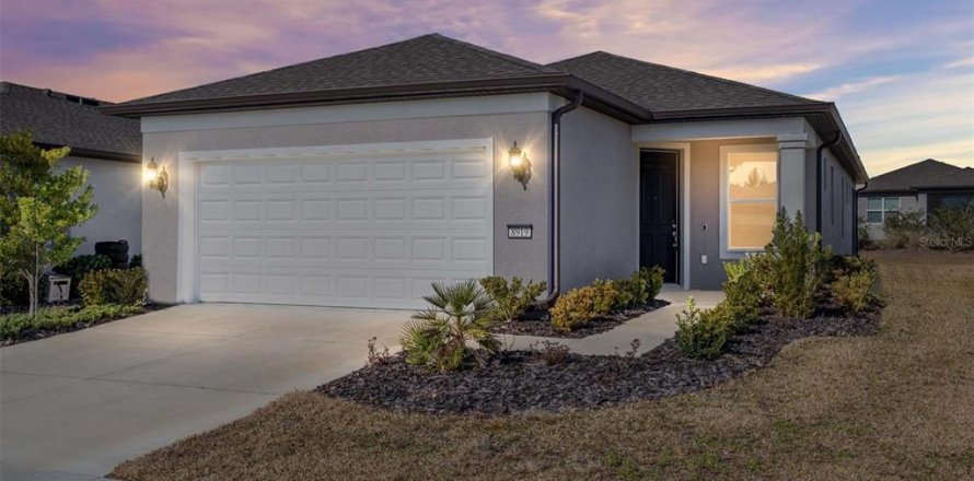 Casa en Ocala, Florida 2 dormitorios, 130.43 m2 № 2103940