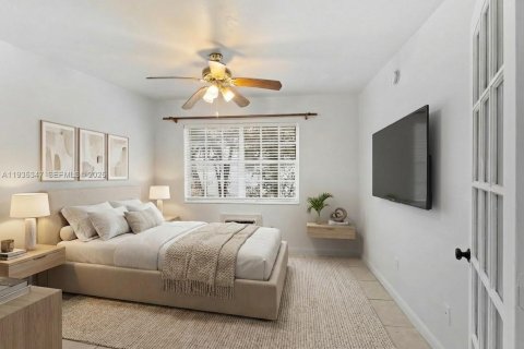 Condo in Coral Gables, Florida, 1 bedroom  № 1993667 - photo 4
