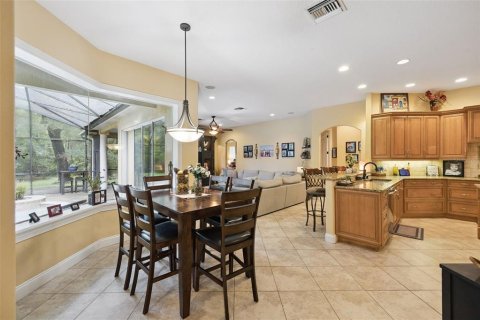 Villa ou maison à vendre à Sorrento, Floride: 4 chambres, 291.34 m2 № 2302587 - photo 20