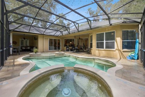 Villa ou maison à vendre à Sorrento, Floride: 4 chambres, 291.34 m2 № 2302587 - photo 7