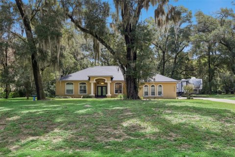 Villa ou maison à vendre à Sorrento, Floride: 4 chambres, 291.34 m2 № 2302587 - photo 9