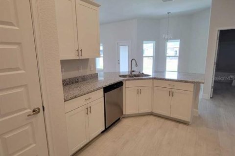 House in Ocala, Florida 4 bedrooms, 233 sq.m. № 1905566 - photo 12