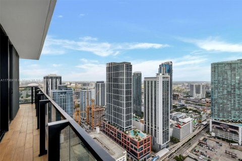 Condominio en venta en Miami, Florida, 3 dormitorios, 106.84 m2 № 2193907 - foto 19