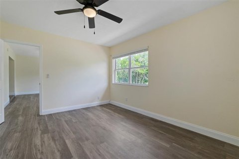 House in Palm Coast, Florida 3 bedrooms, 148.92 sq.m. № 1581261 - photo 30