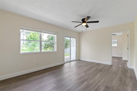 House in Palm Coast, Florida 3 bedrooms, 148.92 sq.m. № 1581261 - photo 29