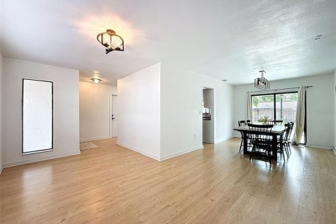 Купить виллу или дом в Спринг-Хилл, Флорида 7 комнат, 129.23м2, № 1805712 - фото 5