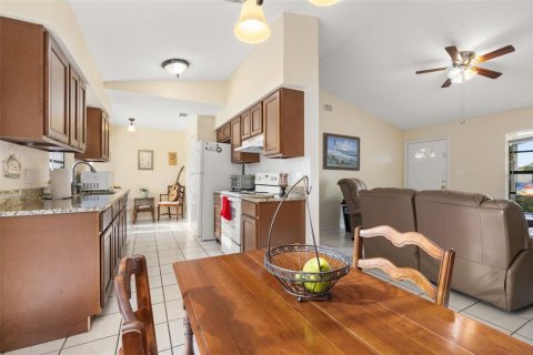 Casa en venta en Orlando, Florida, 2 dormitorios, 91.88 m2 № 1900860 - foto 6