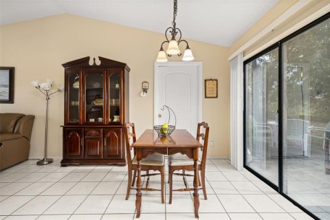 Casa en venta en Orlando, Florida, 2 dormitorios, 91.88 m2 № 1900860 - foto 18