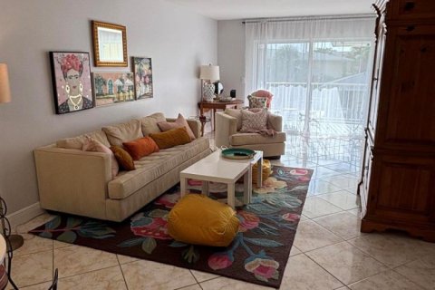 Condo in North Palm Beach, Florida, 3 bedrooms № 2247297 - photo 6