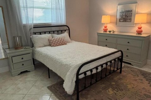 Condo in North Palm Beach, Florida, 3 bedrooms № 2247297 - photo 9