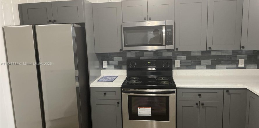 Villa ou maison à West Palm Beach, Floride 2 chambres, 72.84 m2 № 1850561
