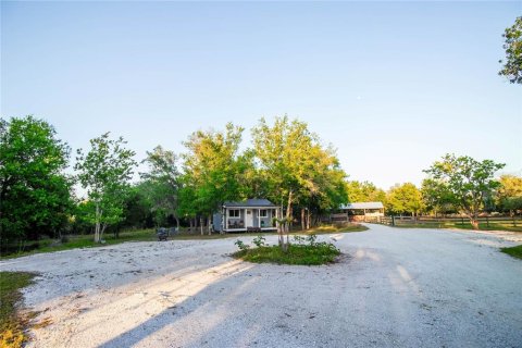House in Sarasota, Florida 3 bedrooms, 218.69 sq.m. № 1662127 - photo 8