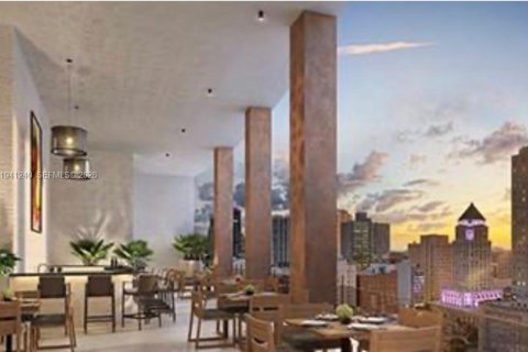 Condo in Miami, Florida, 2 bedrooms  № 1998358 - photo 30