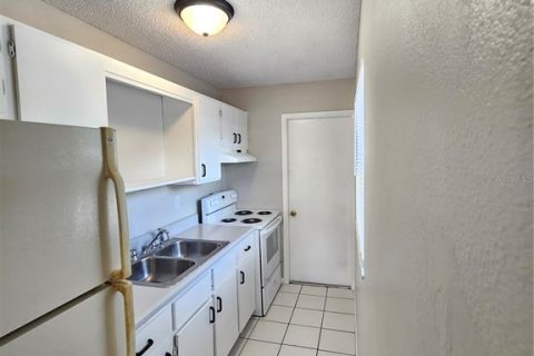 Appartement à louer à Lake Wales, Floride: 1 chambre, 56.86 m2 № 1905279 - photo 4