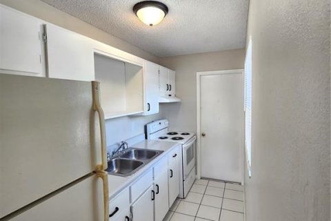 Appartement à louer à Lake Wales, Floride: 1 chambre, 56.86 m2 № 1905279 - photo 5