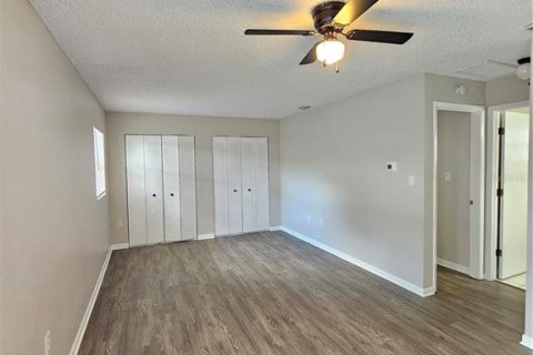 Appartement à louer à Lake Wales, Floride: 1 chambre, 56.86 m2 № 1905279 - photo 2