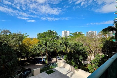 Copropriété à vendre à Aventura, Floride: 1 chambre, 84.91 m2 № 2019887 - photo 11