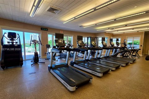 Copropriété à vendre à Aventura, Floride: 1 chambre, 84.91 m2 № 2019887 - photo 24