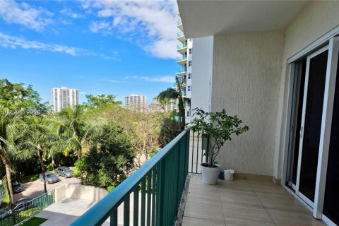 Copropriété à vendre à Aventura, Floride: 1 chambre, 84.91 m2 № 2019887 - photo 12