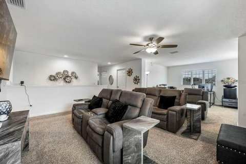 Villa ou maison à vendre à Eustis, Floride: 5 chambres, 298.77 m2 № 2291847 - photo 17