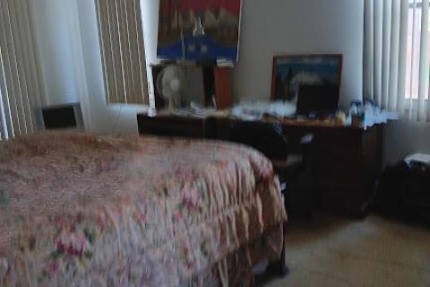 Casa en venta en Loxahatchee Groves, Florida, 4 dormitorios, 232.26 m2 № 1185428 - foto 1