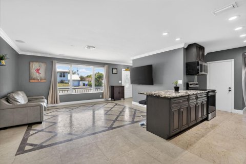 Villa ou maison à vendre à Boca Raton, Floride: 3 chambres, 173.73 m2 № 2399699 - photo 13