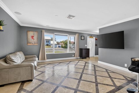 Villa ou maison à vendre à Boca Raton, Floride: 3 chambres, 173.73 m2 № 2399699 - photo 9