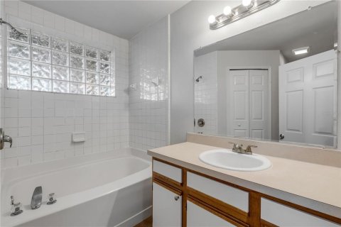 Villa ou maison à vendre à Orlando, Floride: 3 chambres, 109.81 m2 № 2155982 - photo 18