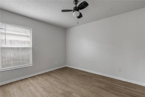 Villa ou maison à vendre à Orlando, Floride: 3 chambres, 109.81 m2 № 2155982 - photo 13