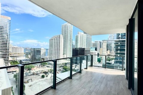 Condominio en alquiler en Miami, Florida, 2 dormitorios, 117.52 m2 № 1944060 - foto 24