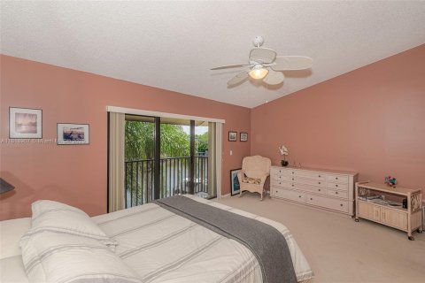 Condo in Delray Beach, Florida, 2 bedrooms  № 1779683 - photo 21