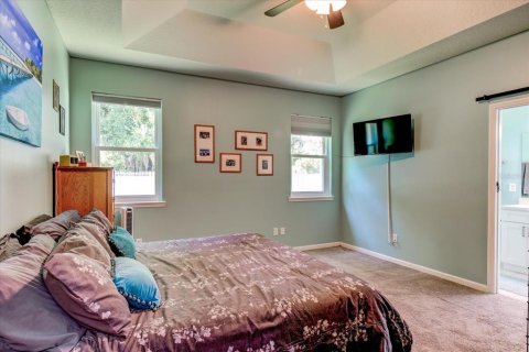 House in DeLand, Florida 3 bedrooms, 181.9 sq.m. № 1834937 - photo 19