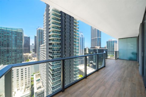 Condo in Miami, Florida, 2 bedrooms  № 2086349 - photo 3