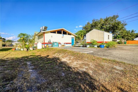 Commercial property in Zephyrhills, Florida 75.81 sq.m. № 1803508 - photo 20