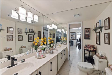 Купить кондоминиум в Авентура, Флорида 3 спальни, 149.57м2, № 2026837 - фото 12