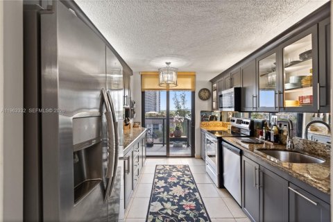 Купить кондоминиум в Авентура, Флорида 3 спальни, 149.57м2, № 2026837 - фото 20