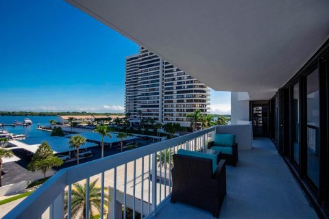 Condo in North Palm Beach, Florida, 2 bedrooms  № 2389916 - photo 18