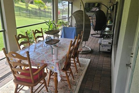 House in Auburndale, Florida 4 bedrooms, 289.2 sq.m. № 2227523 - photo 7